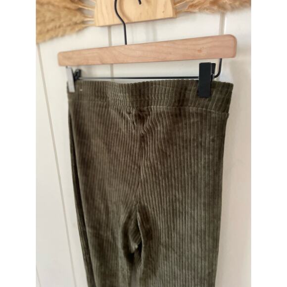 Aerie Groove On Velvet High Rise Flare Leg Pants Medium Olive Green Velour - Picture 6 of 7